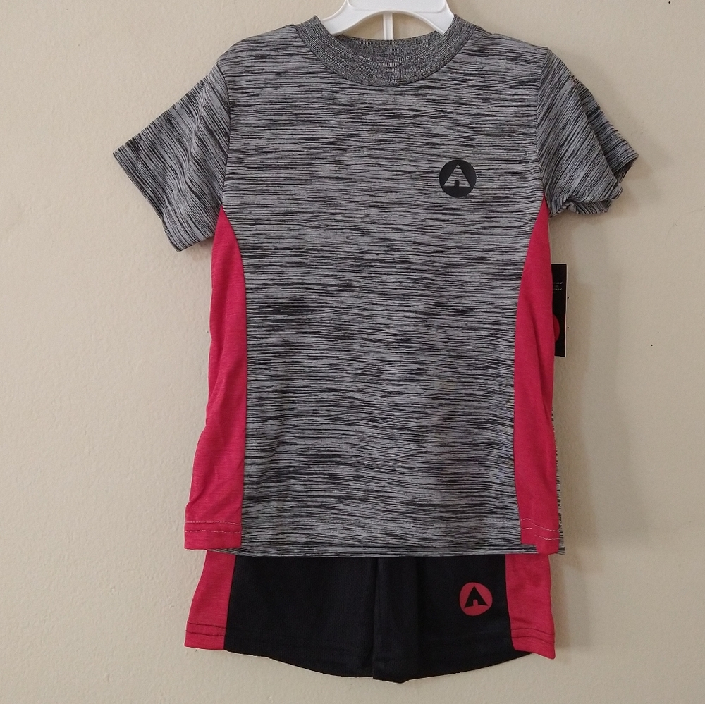 NWT Airwalk Short Set
